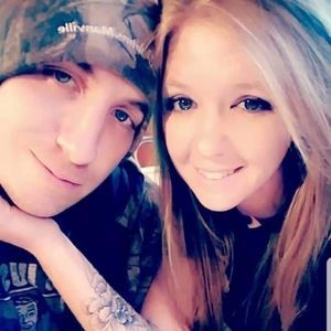 Meet your Posher, Kara robert